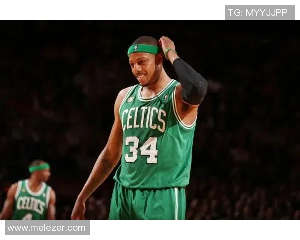 戴发带的足球球星盘点 哪些顶级球员以发带造型为标志 戴发带的足球球星盘点 哪些顶级球员以发带造型为标志